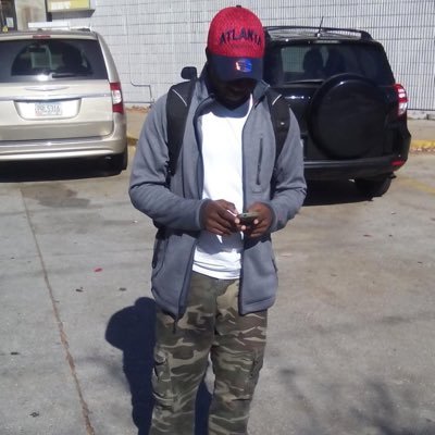 SergesDjou's profile picture. 