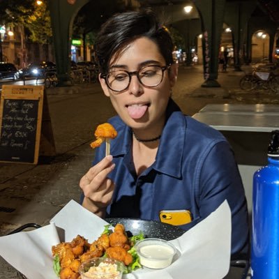 NLP developer who does full-stack things, former language teacher, current German learner, whiny leftist.🌈 softmax lesbian - elle/she/sie