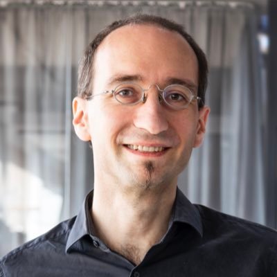 Mac/iOS/Web developer, founder of @VisualArtDesign and beekeeper