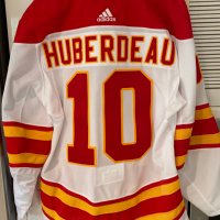 Jonathan Huberdeau (@jonnyhuby11) 's Twitter Profile