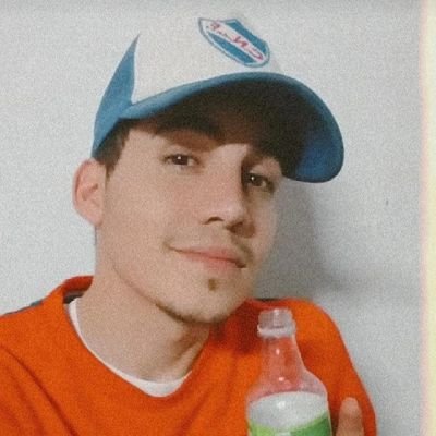 KakoMerigo's profile picture. Prefiero ser loco y feliz que normal y amargado! ✌ ☮