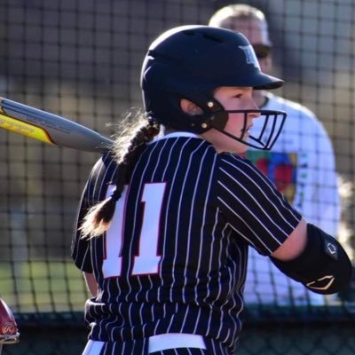 WashU Softball Commit | CTW 18u JR #1 | Huntley HS Varsity #11 | 2024 | Slapper | 3B/UTL | 1450 SAT | 4.5/4.0 GPA | christinasmith1006@gmail.com