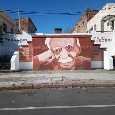 Uruguay 2019:Pobreza 8,4%Desempleo 9%DéfFiscal4,9%Inseguridad 11,8%Mortalidad infan asse: 0% Indigencia 0,17%dólar $38 disponible BCU27500 millón dol