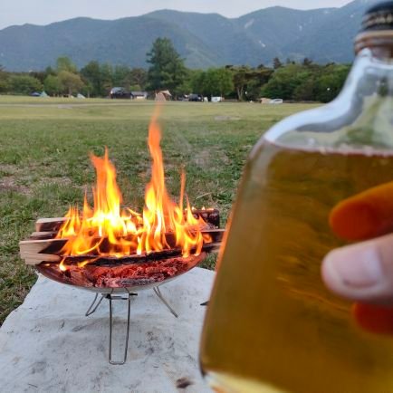 仕事中心の生き方を卒業し、趣味/好きなこと《ソロキャンプ・登山&トレッキング・温泉・サウナ・筋トレ・プロレス・読書・株式投資・美味しいお店探し》を優先して『ごきげん』に生きる。あっという間の人生、楽しまなきゃ損ですよね!?
やっと、そう思えるようになりました😊
そして、FIREを目指してます👍