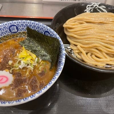 space_blank_810's profile picture. 人生の目的を探しております