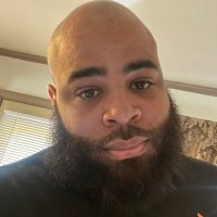 That Big Light Skin Dude(@Suge_Whte) 's Twitter Profile Photo