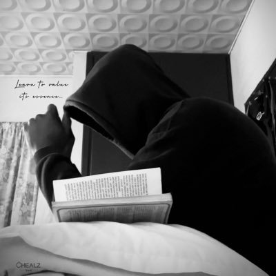 KChealz's profile picture. here to have fun_💙❤️