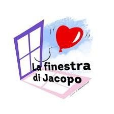 Dietro questa finestra ci abita Jacopo, un bambino dal cuore grande che ha deciso di regalare i suoi giochi e quanto serve ai bambini che ne hanno bisogno. ♥️♥️