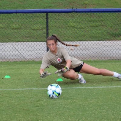 2024 5’11 GK • @NTH_Tophat GA Gold U19 #26 (Captain) • River Ridge Knights #26 • NCAA #2201421948 • IG: avery_thegk_26 • Mercer W Soccer ‘28