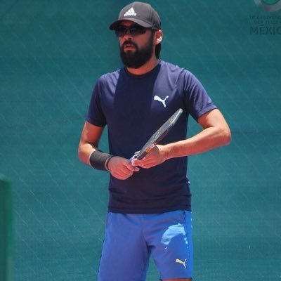 axelestrada's profile picture. 