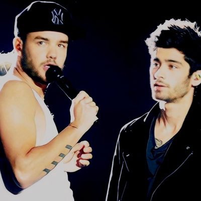 loves liam and zayn 💞