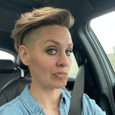 Master Educator. Proud Des Moines Public Schools teacher. PhD student. K-12 education and policy researcher. Animal lover. Activist. Hypewoman for good trouble.