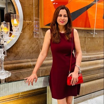 EshnaSaharan's profile picture. Blogger | self care | productivity | relationships