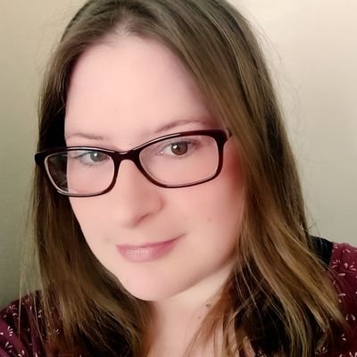 wife*mother*spoonie*chronic pain sufferer*book lover*writer*aspiring author*chronic illness advocate*cat lover
#rheumatoidarthritis #fibro #endo #pcos