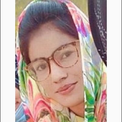 If u are ever in doubt, Choose ur self🤍 GeogrApher🌎 | I'm still studying |
جامعہ پنجاب لاہور
I wanna to b a fashion designer