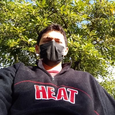 Einar774's profile picture. genial