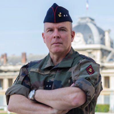 Compte officiel du général commandant l'état-major spécialisé pour l'outre-mer et l'étranger (EMSOME), au profit des 11 formations de l'armée de Terre OME