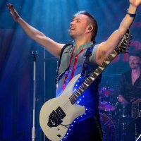 Micky (@purplesixstring) 's Twitter Profile
