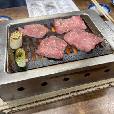 underage8's profile picture. 2022年に地元に帰り、農家になりました。2024年4月2日に取締役になりました。2025年4月に会社の代表取締役に就任しました。#気分屋パドロン