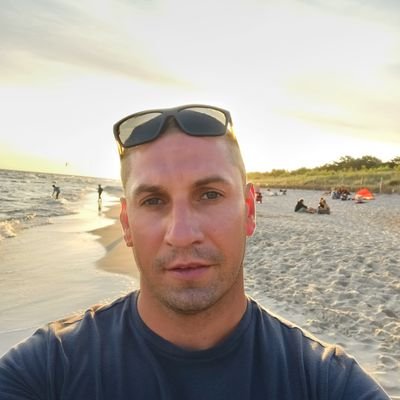 PiotrPoneta's profile picture. Siema. Jestem Piotr