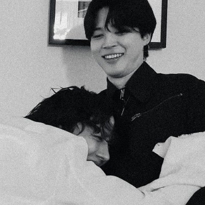 🈷️ 루아리입니다 #JIMIN / #JIKOOK / #BTS
@BTS_TWT #IPurpleYouBTS #너는나나는너
✨この世界はいいことばかりじゃないけれど、君のその輝きを失わないで🌟
(🌞✨@Cll_sunshine)