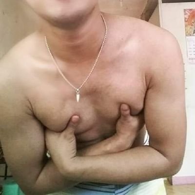 Marinong Lowkey🤙 5'4👌 Dim Light💡 BigButtBot🍑 Good Kisser😋