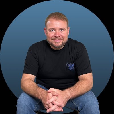 Writer, Blogger, Podcaster, Speaker, Father, Husband, Law Enforcement Officer, and Believer in the Best in People. Host of the @OnTheBlueLine1 podcast.