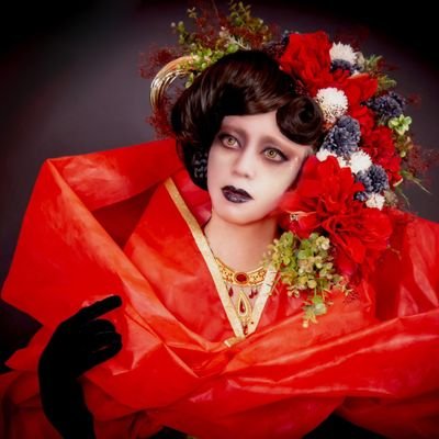 xxenjuxx's profile picture. 大昔に20歳↑、日常趣味萌語り雑多に呟きます。
twst👑様が好きすぎて次元の壁を超えル○バになり変わらない吸引力で寮長室の塵を吸いたい人生だった。
たまに仮装したり被写体だったり
FB🆓
※2024.11.22〜難病闘病中、体調次第でレスポンス遅れます申し訳ございません

★アイコン&ヘッダー📷 YUKO