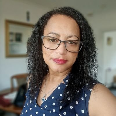 NQT maths teacher; mother of 3 and numbers afficionated