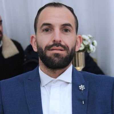 houss223's profile picture. 