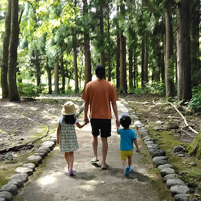 「青と山」代表🗻富山産海洋深層水の美容液「立山のおかげ」を販売してます🧴興味ありましたらメッセージお待ちしてます✉️富山大好き人間♥️富山の魅力を伝える活動していきます💪富山の人、富山が好きな人どんどんフォローしてください😄お返ししてます✌富山グラウジーズ、カターレ富山を応援しています👏
#がんばろう北陸