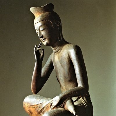 Buddhist statues are beautiful. #statue #sculpture #japaneseart #buddihst #buddha
