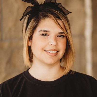 Vasquez4th's profile picture. Hi! I’m a fourth grade teacher at Robertson Elementary. I’ve been teaching for 10 years.
