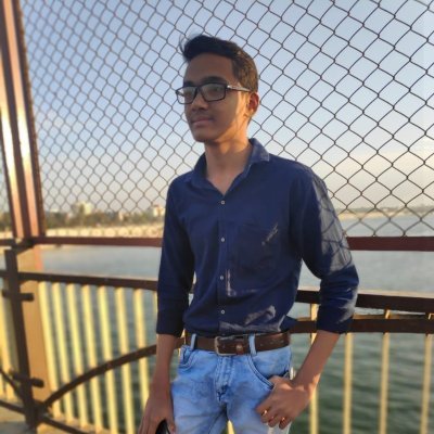 Uveshm003's profile picture. Android Developer.