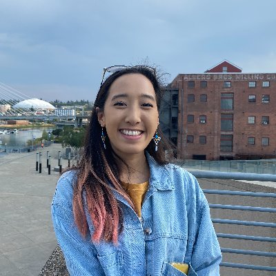 she/her/她
studying kidlit (MA/MFA) at Simmons University!
MR. CHOW'S NIGHT MARKET (Penguin Workshop, 2026)
rep'd by @EmilyKaitlinnn | @bookendslit