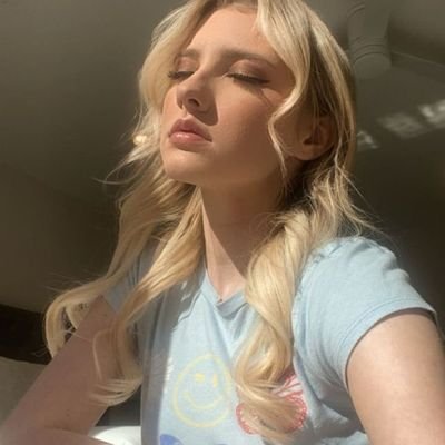 CrysthanaR's profile picture. I'm looking for serious relationship ❤️❤️