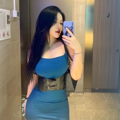 Nola34304086's profile picture. 