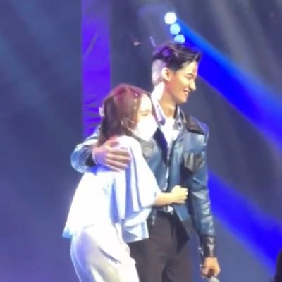 gawinsguitar's profile picture. “ i remember your eyes ” — 🐻‍❄️ (220730)