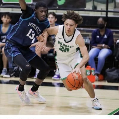 Kennedale Wildcats #20 c/o ‘23 | 6’0 SG                                           1120 SAT/ 21 ACT