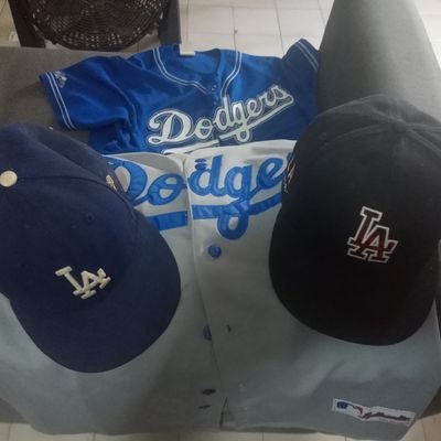 Lic. de la Paz 
 “Todo Camino Del Hombre es Recto en su Opinión,
Pero DIOS Pesa los

 Corazones” (PROVERBIO
14:15)Tigres, Dodgers, Real Madrid, Patriots