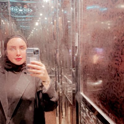 لُغات المحبه كثيره ،، أصدقها الدعاء 💜♐️