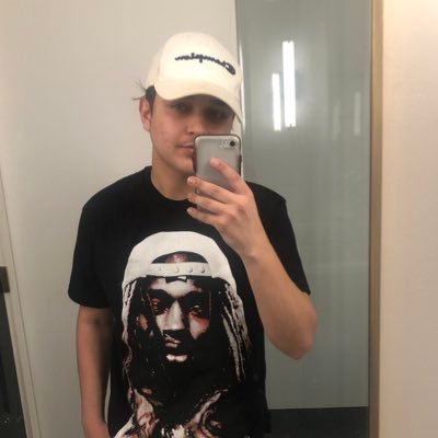 AntonPerezさんのプロフィール画像