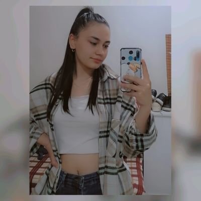 Yseminks0's profile picture. 