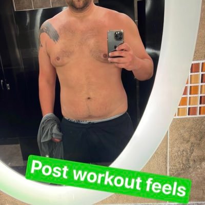 LockedMatthew09's profile picture. Onlyfans @flyinghigher09