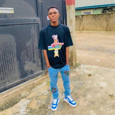 Sabelo99608032's profile picture. Let talk about money all day