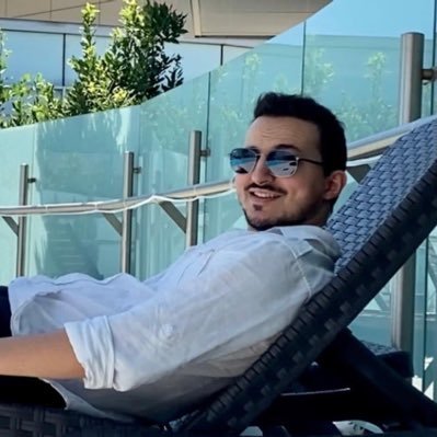 omaralmog's profile picture. 