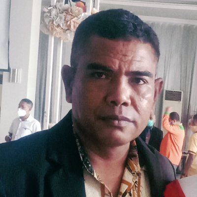 martinus_tuaq's profile picture. Athing of beauty is joy forever

I want to be friends only with the following

Types of people:

Religious
Conservative
Have a job
Married and have children