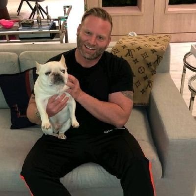 Augusti42833002's profile picture. Love