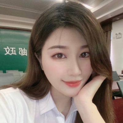 04rgmPAR3TufErx's profile picture. 人都要習慣於妥協 (賴mmv4583)