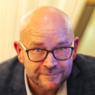 Adam04031968's profile picture. 